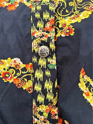 l Beden ORİJİNAL MARKA VERSACE VINTAGE GÖMLEK