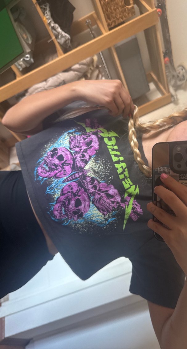 Mor Baskılı Kayışlı Rock Punk Crop Top - Görsel 2