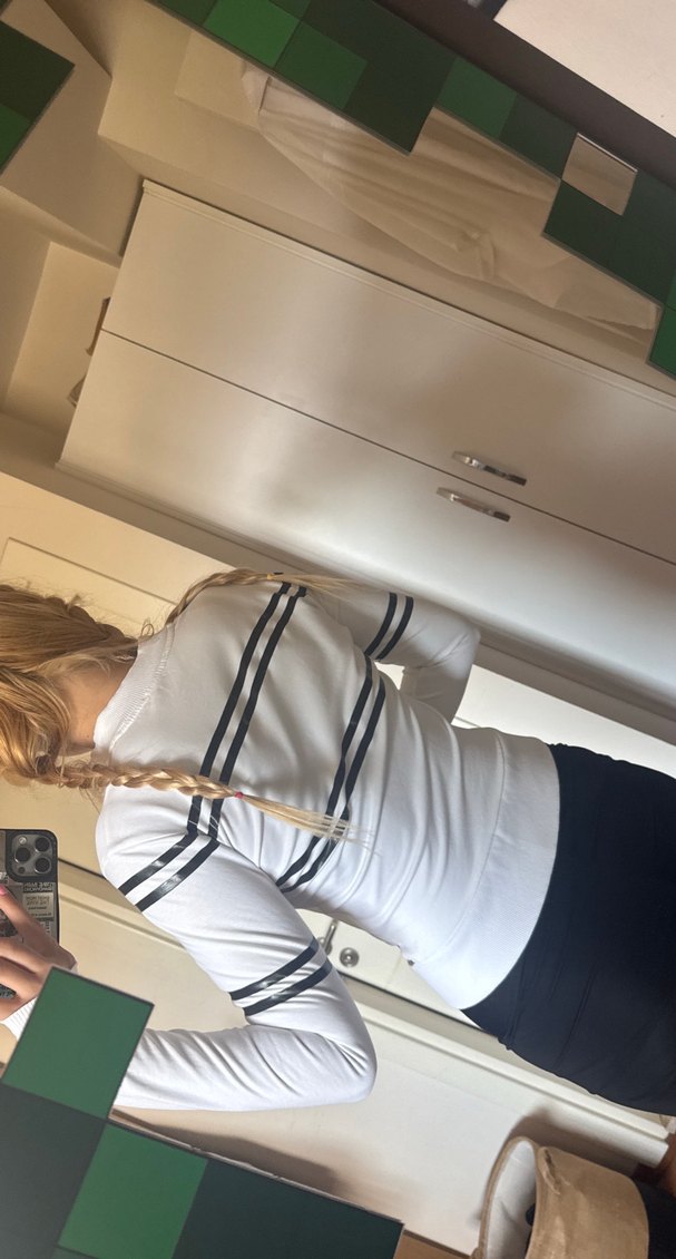 Beyaz Çizgili Fermuarlı ceket - Görsel 3