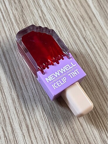 New well lip tint