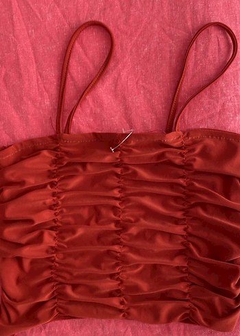 Beyaz ve kiremit rengi crop - Görsel 3