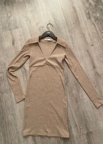 Bershka Elbise
