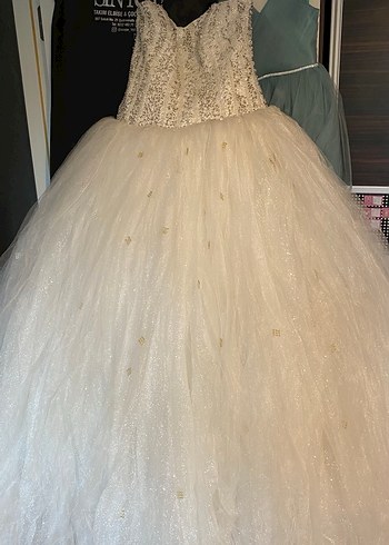 Beyaz Straplez Prenses Gelinlik - Görsel 2