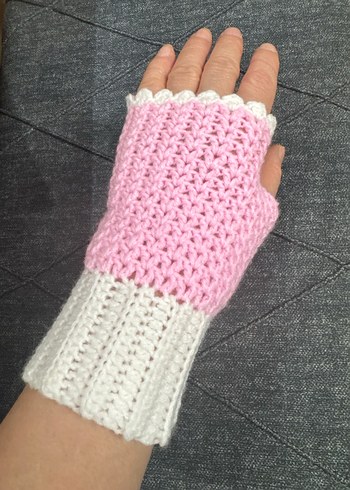 Pembe ve beyaz örgü kadın eldiven - Görsel 3