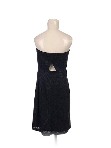 m Beden PreLoved Mini Etek %70 İndirimli.