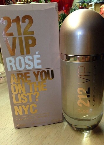 212 Vip Rosé Are You The list Nyc Kadın parfümü 