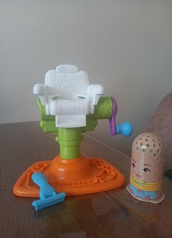 Play-Doh Play-Doh oyuncak berber