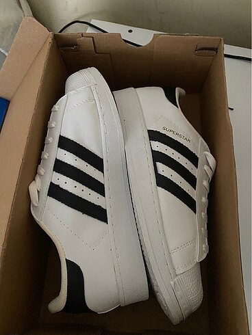 Adidas ayakkabı