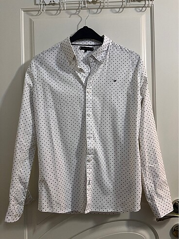Tommy hilfiger gömlek