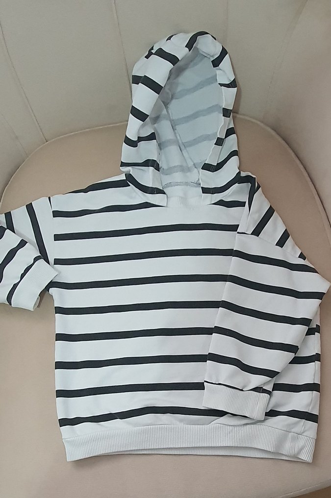 Lc waikiki erkek Çocuk Kapüşonlu Çizgili Sweatshirt - Görsel 2