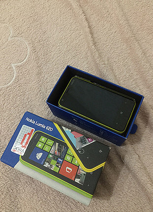 xs Beden sarı Renk Nokia lumia 620