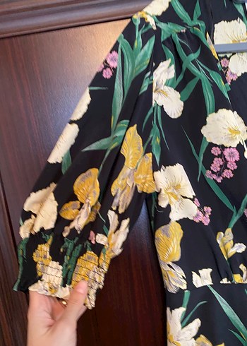 Sarı Çiçekli Bohem V Yaka Elbise - Görsel 2