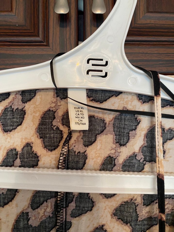 Leopar Desenli V Yaka Midi Elbise H&M - Görsel 2