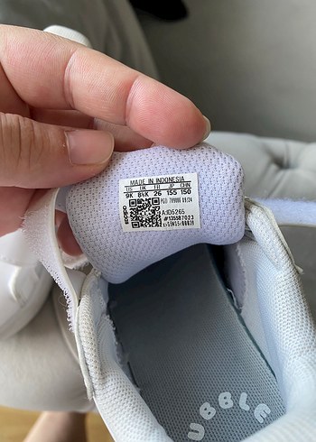 26 Beden Adidas çocuk ayakkabı