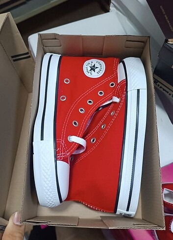 Converse kadın spor ayakkabı 