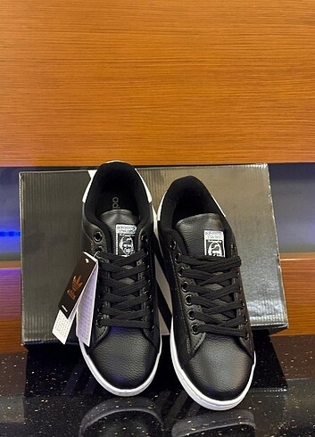 43 Beden siyah Renk Adidas stan Smith erkek spor ayakkabı 