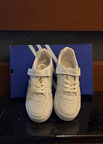 39 Beden Adidas forum low kadın spor ayakkabı 