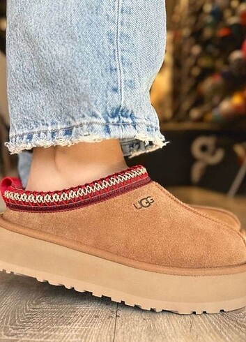 Ugg tazz slipper platform