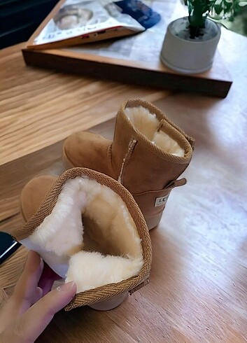 34 Beden camel Renk Ugg çoçuk bot 