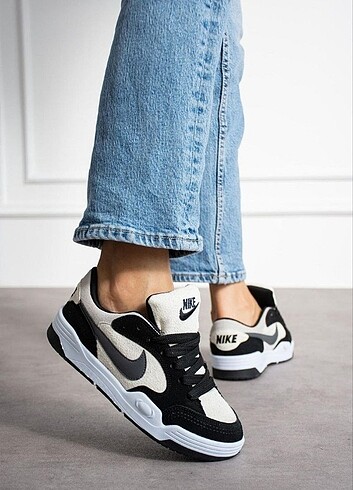 38 Beden Nike 3000 bej&siyah kadın spor ayakkabı