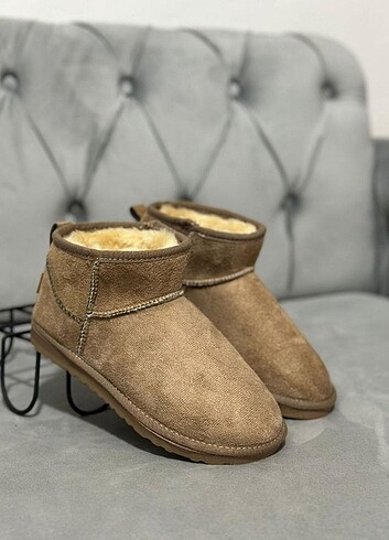 Çocuk ugg bot 