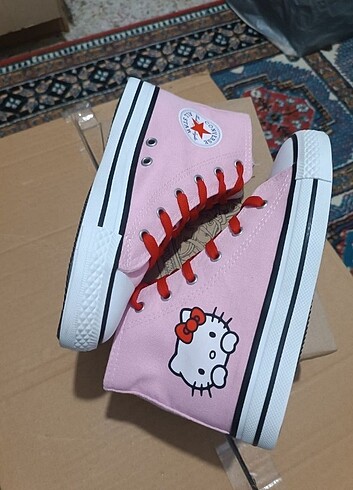 37 Beden Converse hello kity baskılı ayakkabı