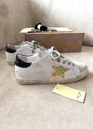 Golden Goose Deluxe Golden Goose Deluxe kadın ayakkabı