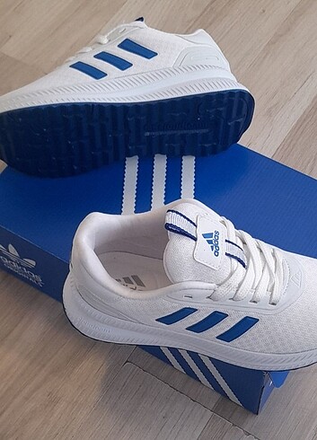 36 Beden Adidas triko kadın spor ayakkabı