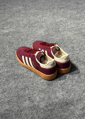 38 Beden Adidas Bordo Kadın Spor Ayakkabı