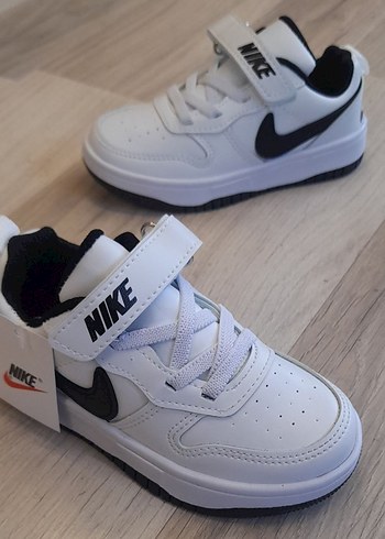 Nike Beyaz Erkek Çocuk Spor Ayakkabısı