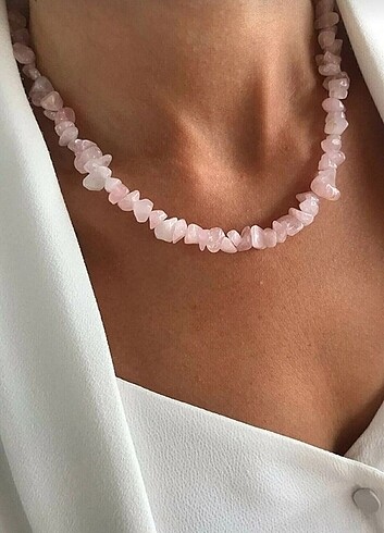 Pembe Kuvars Kırık Taş kolye(Doğal Taş)