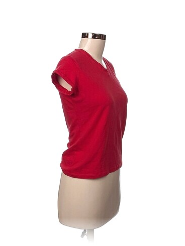 Defacto Defacto T-shirt %70 İndirimli.