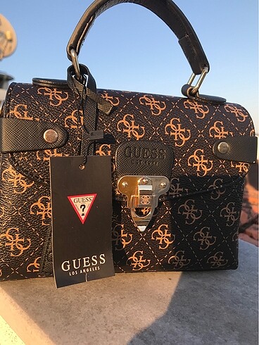 Guess Doctor Çanta