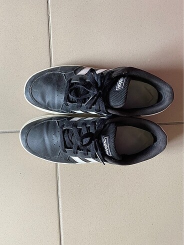 Adidas Adidas