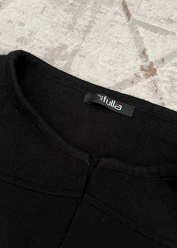 Çelik örgü triko hırka - Görsel 2