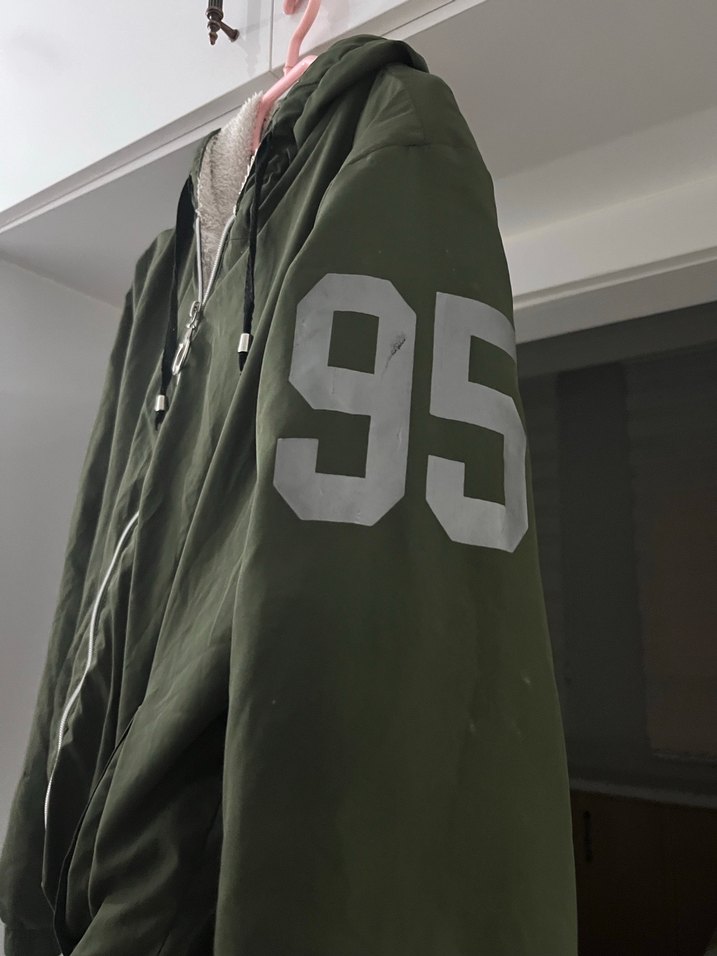 Kadın Yeşil Fermuarlı Kapüşonlu Ceket - Görsel 2