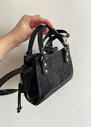 Tokalı Siyah Deri Goth Kadın Çanta - Görsel 2