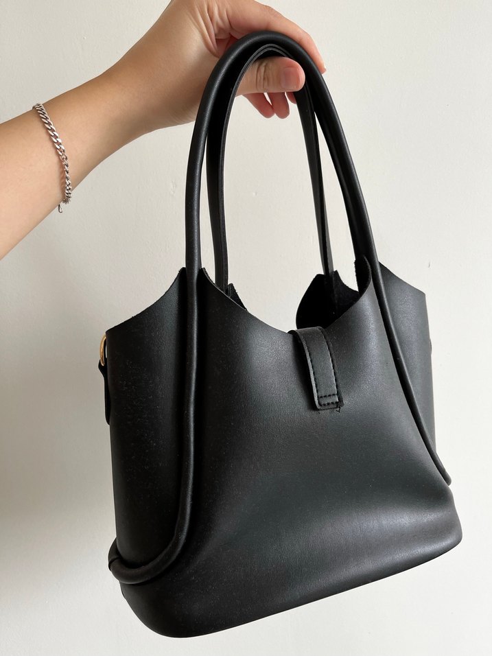 Siyah Deri Kadın Omuz Çantası - Görsel 2