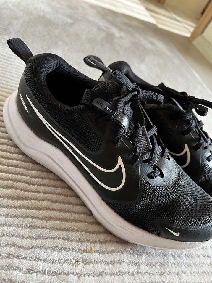 Siyah Bağcıklı Nike Kadın Spor Ayakkabı - Görsel 4