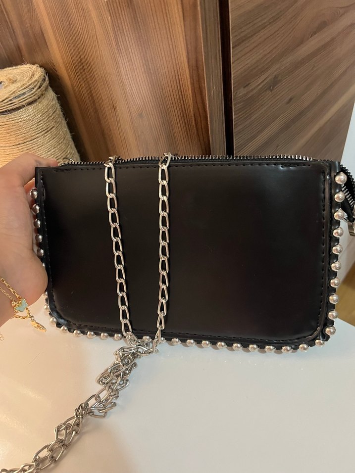 Zincir Detaylı Siyah Deri Gotik Kadın Çanta - Görsel 3