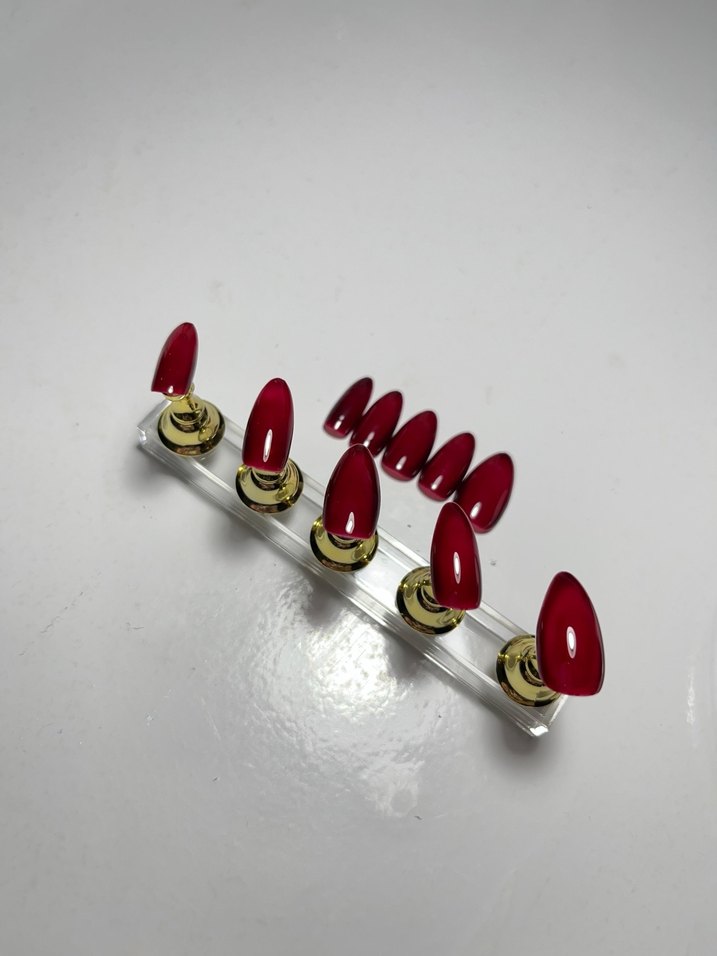 Kalıcı ojeli jel takma tırnak (el yapımı) - Görsel 2