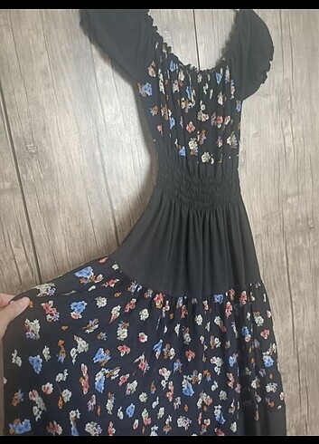 Trendyol & Milla Siyah çiçekli elb