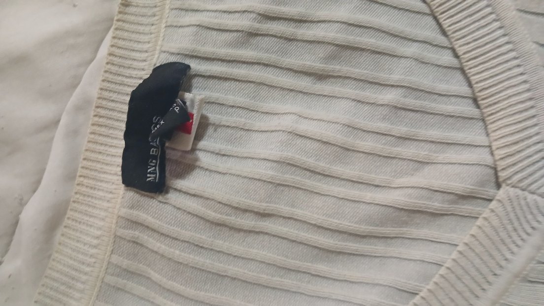 mango V Yaka  uzun kollu üst  mevsimlik  triko - Görsel 3