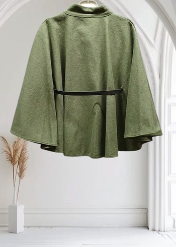 Kemerli Yeşil Kısa Kadın Panço - Görsel 2