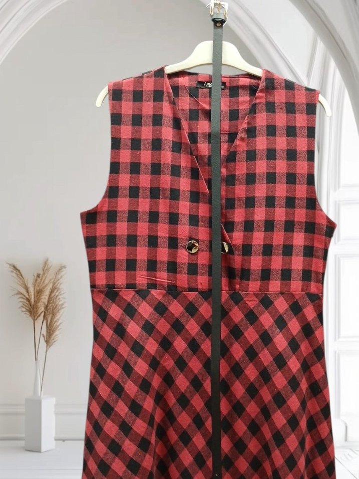 Kırmızı Kareli V Yakalı Uzun Elbise - Görsel 2