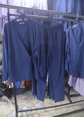 Diğer 2 adet kimono takım ve 1 adet kimono üst