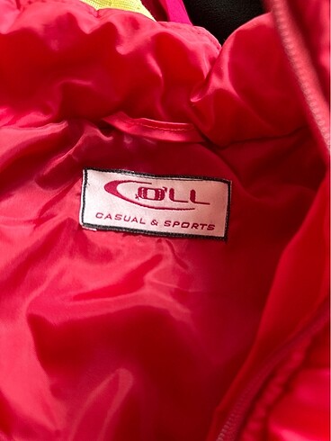 Temiz kapşonlu mont - Görsel 3