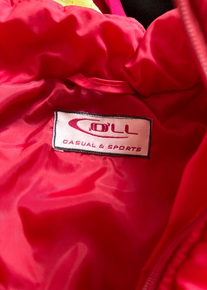 Temiz kapşonlu mont - Görsel 3