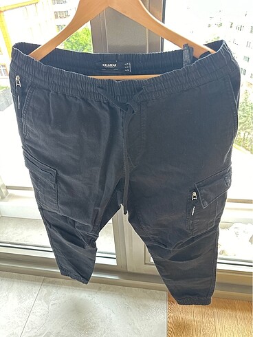 m Beden siyah Renk Pullbear pantolon