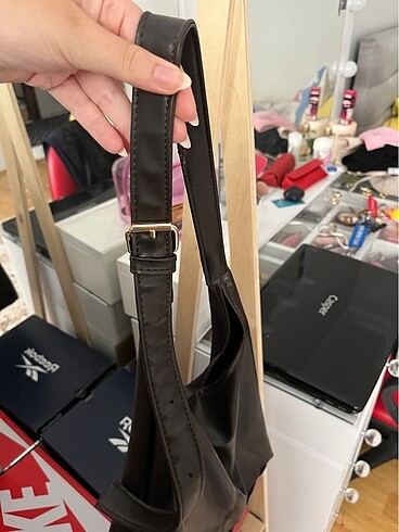 American Eagle Kavrengi çanta